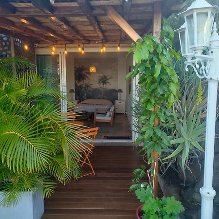 Ferienwohnung Au Claire De L'Eau Saint-Leu Exterior foto