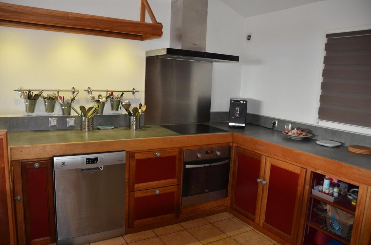 Ferienwohnung Au Claire De L'Eau Saint-Leu Exterior foto