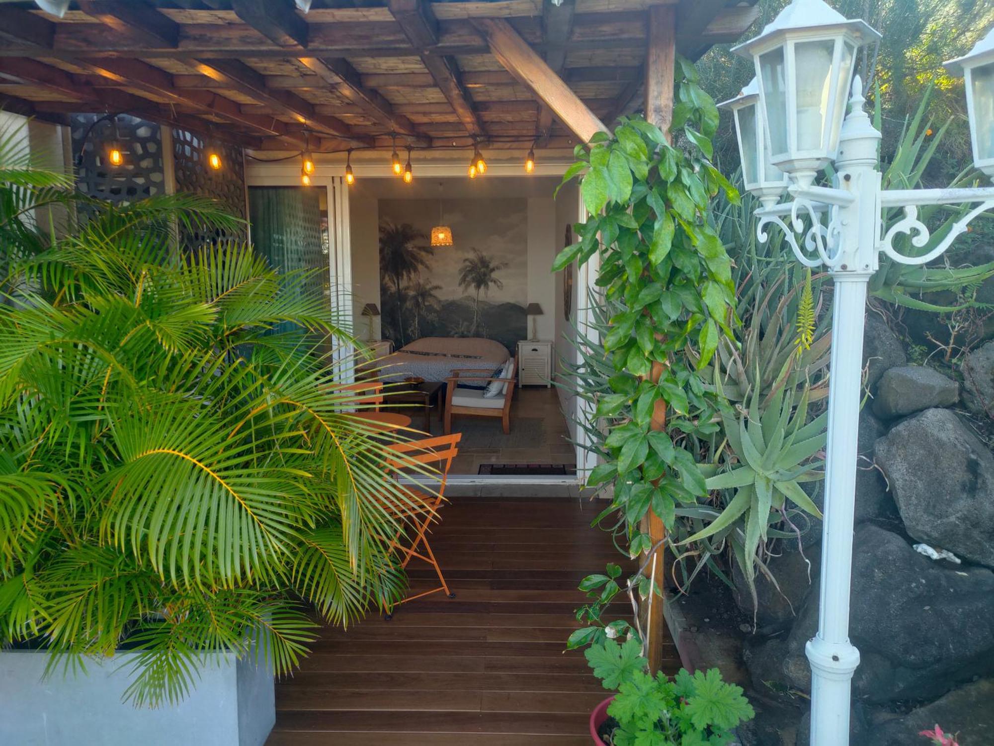 Ferienwohnung Au Claire De L'Eau Saint-Leu Exterior foto